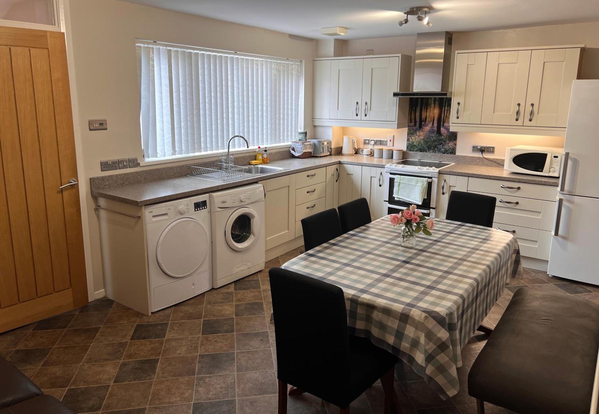 3 Bedroom House Near City Centre 贝尔法斯特 外观 照片